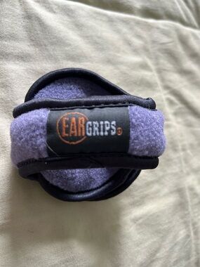 EarGrips Fuzzy Ear Warmers in Lavender and Black